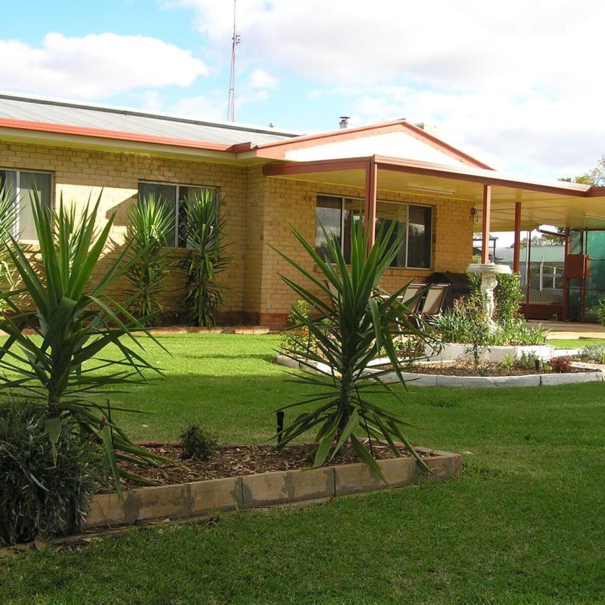 Just move in and enjoy the lifestyle | Southern Riverina News