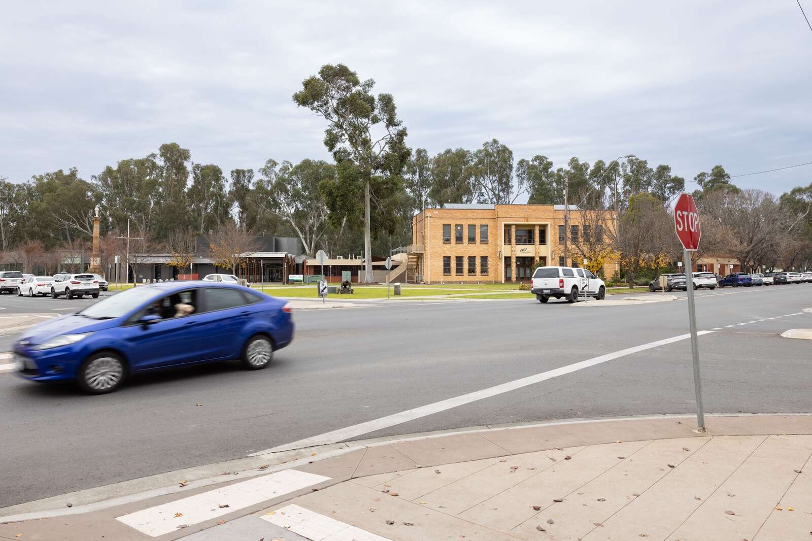 Echuca's intersection safety upgrade hits delay | Dairy News Australia