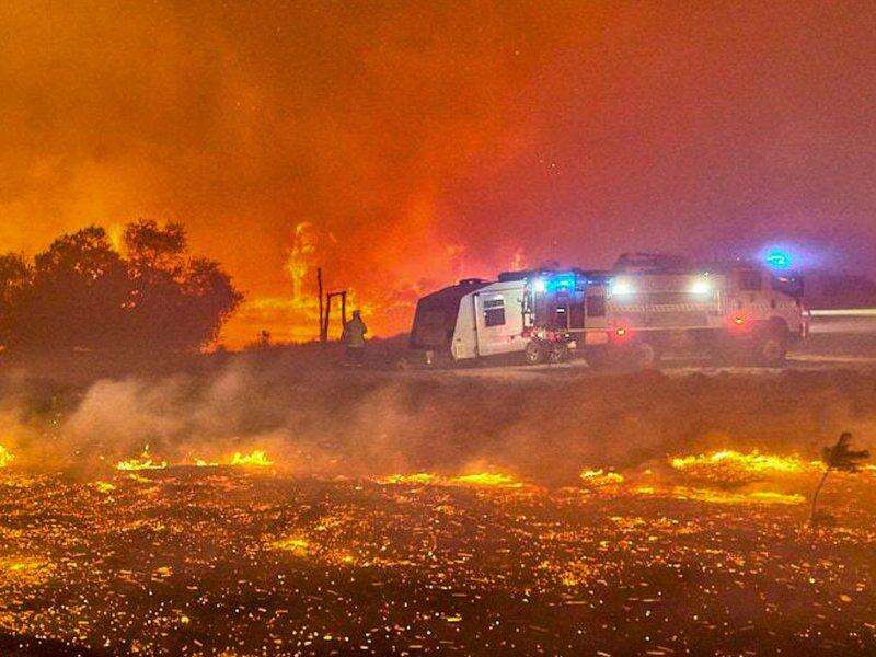 Homes razed after campers spark bushfire near Perth - Vimarsana News