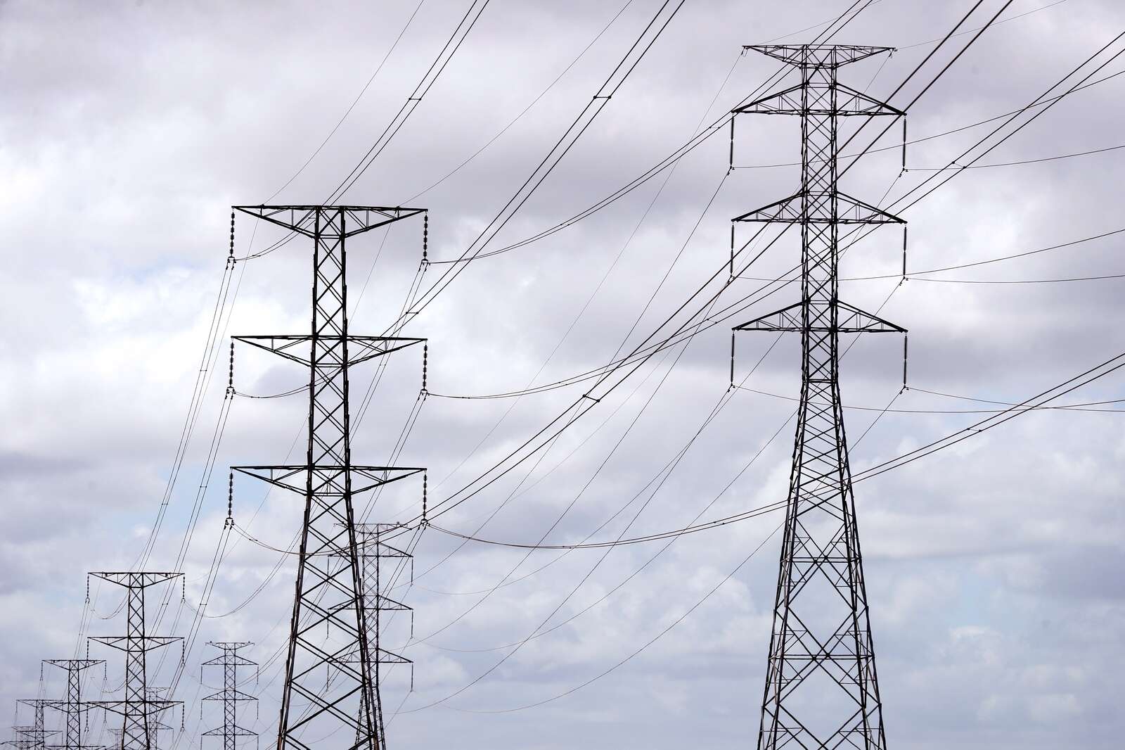 Acquisition laws pass Upper house