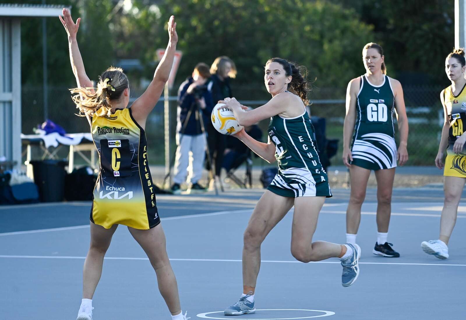Echuca continues perfect start in GVL netball | Riverine Herald