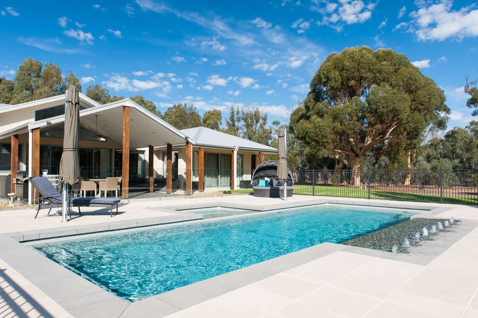 Splash out with a cool pool | Riverine Herald