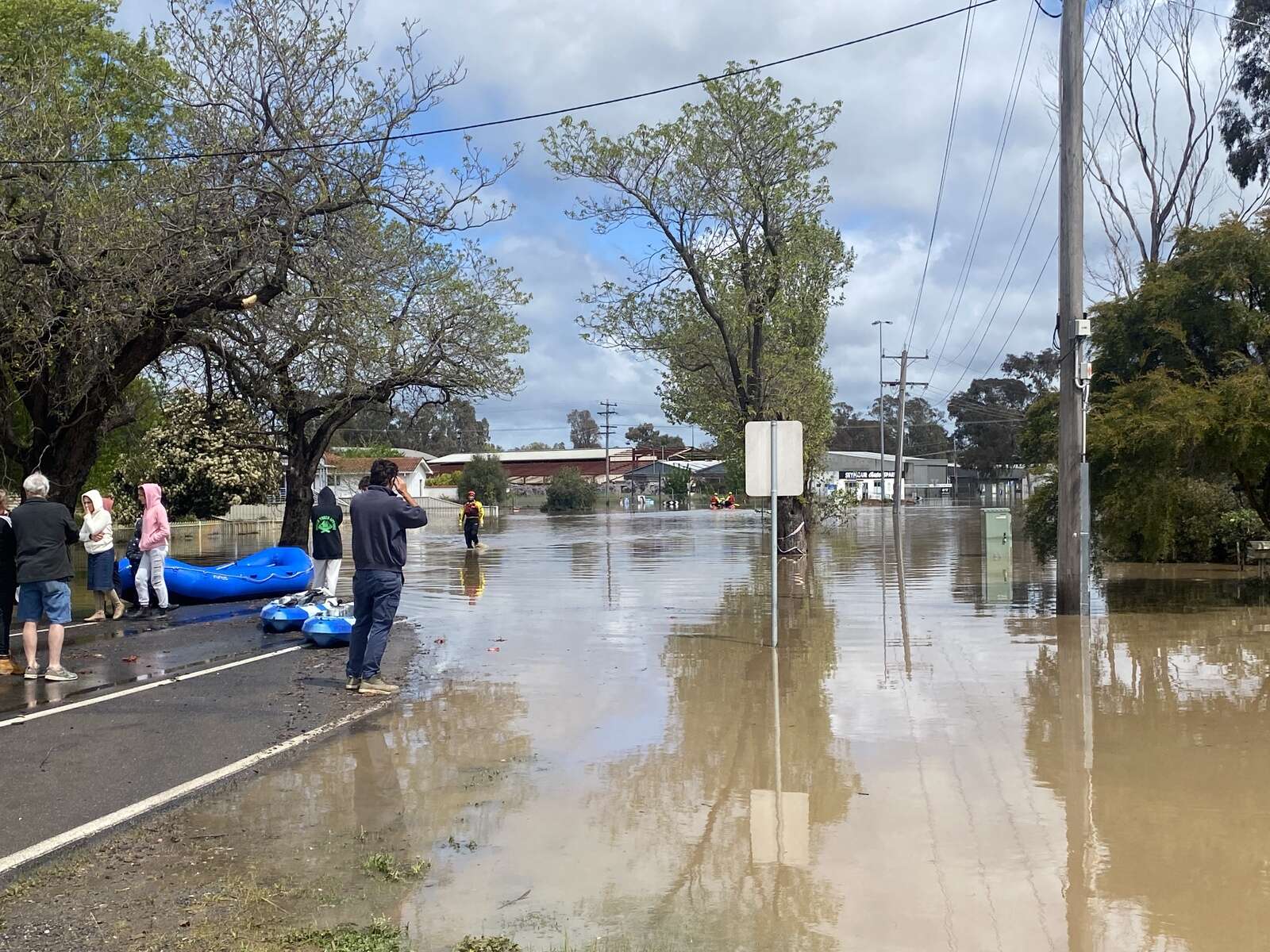 Flood-affected Victorians warned to check practitioner registration ...