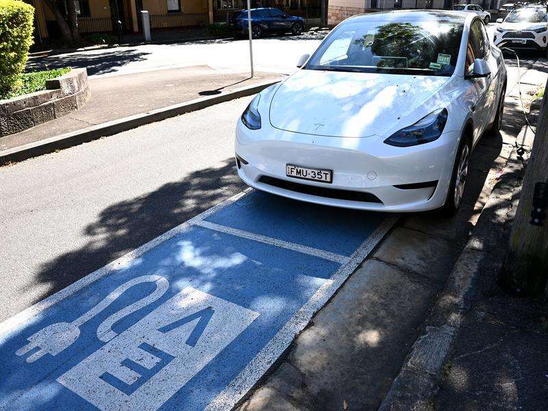 Electric car surge strains Australia's charging network