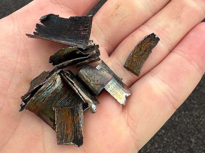 Strewn steel shards strand hundreds of cars on motorway | Shepparton News