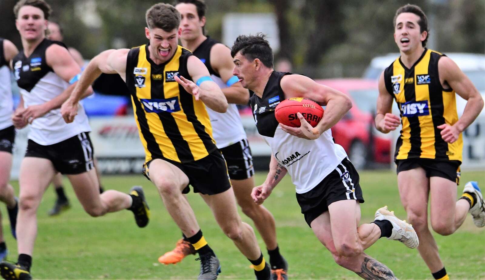 MFL | Magpie magic! Moama stuns Cobram | Riverine Herald