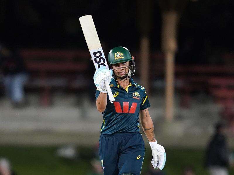 Australia retain Rose Bowl with comfortable win over NZ