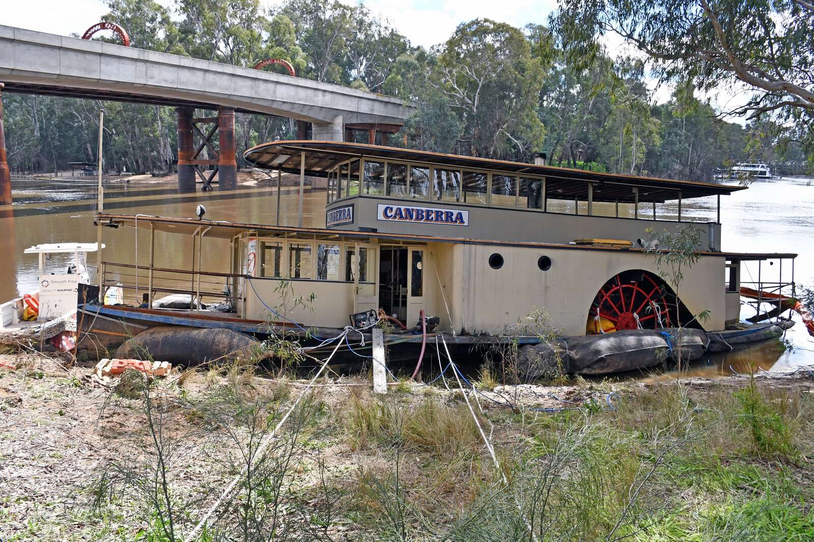 UPDATED - Canberra salvage changes course | Riverine Herald