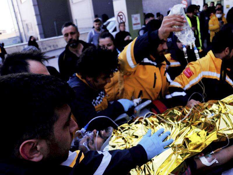 Survivors still being dug out of rubble in Turkey Country News