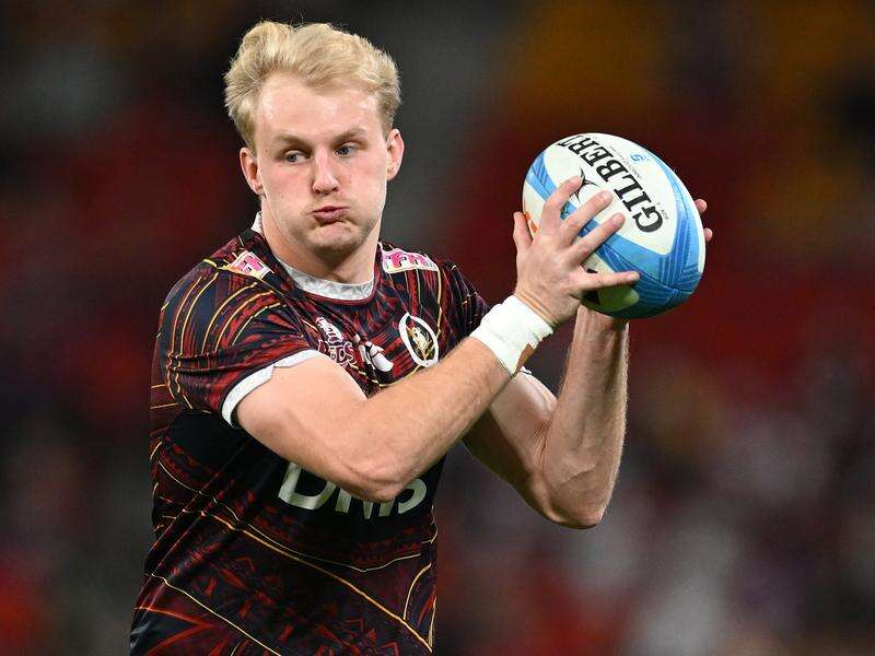 Let's get physical: Lynagh muscles up in timely return