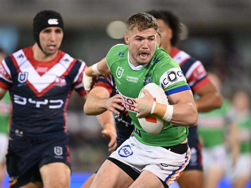 Chiefs in box seat to sign Young as Raiders pull offer