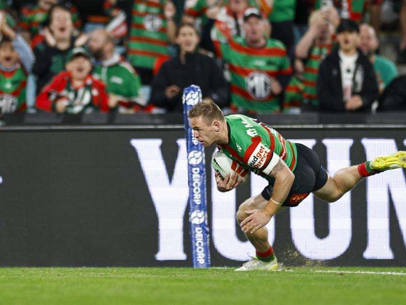 'Thanks Sammy, mate': Burgess' role in Dufty comeback