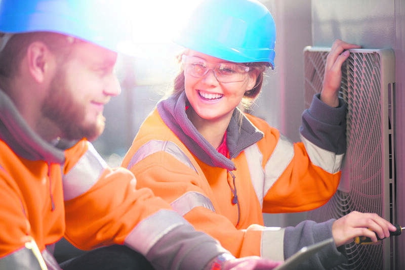 New regional trainees propel AusNet into the energy future