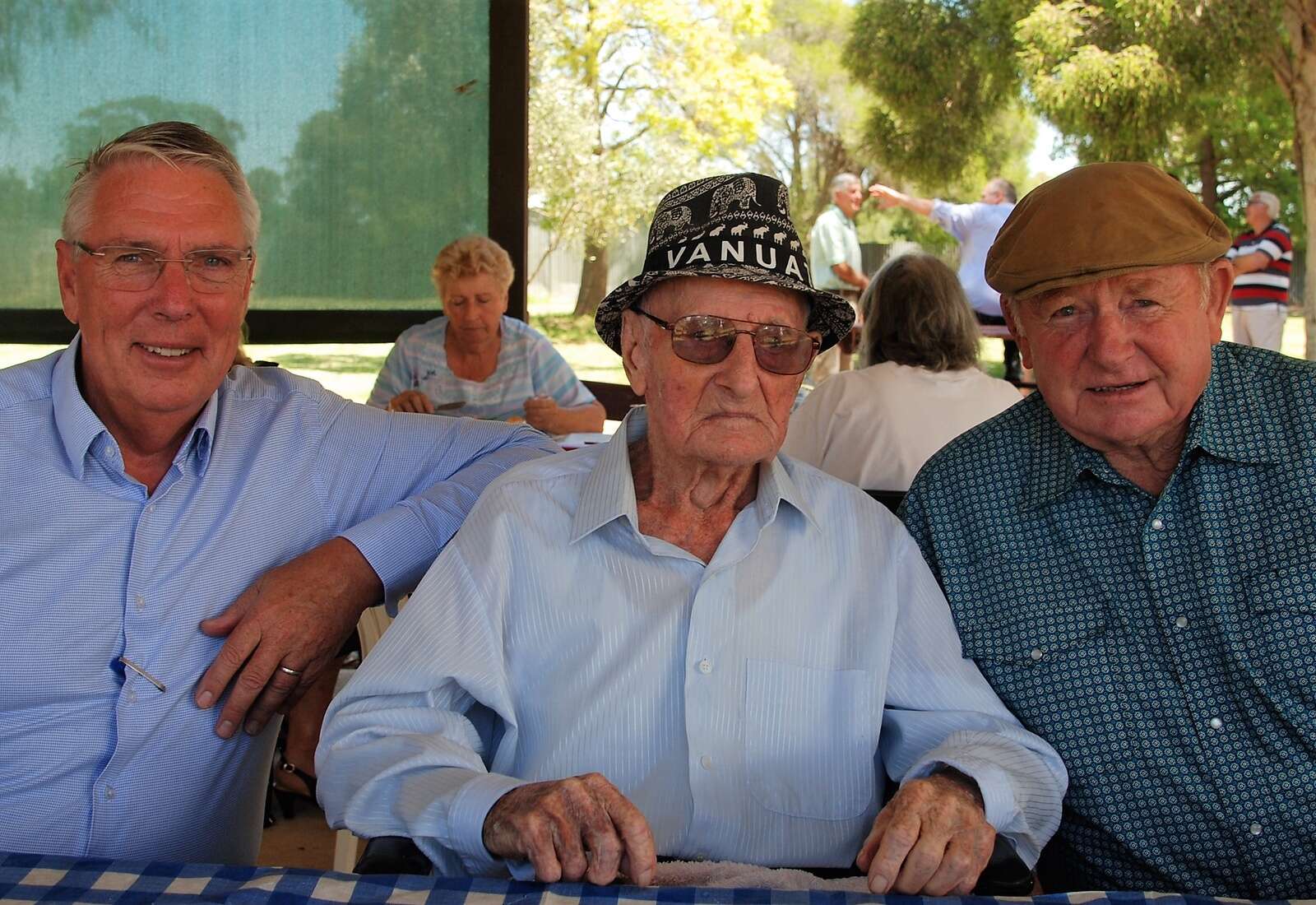 Dawsons share history with Kyvalley Country News