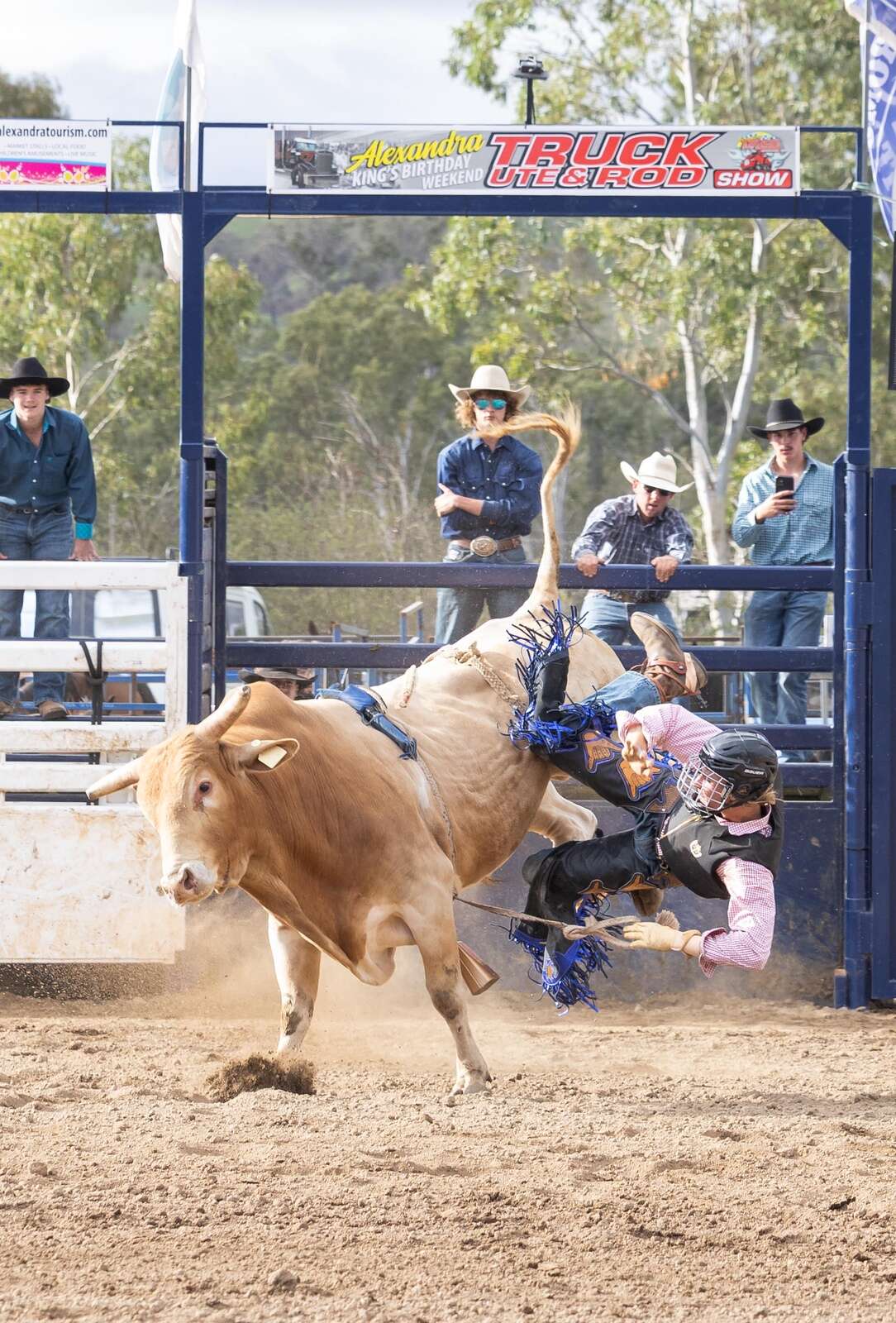 Alexandra rodeo celebrates heroes | Riverine Herald