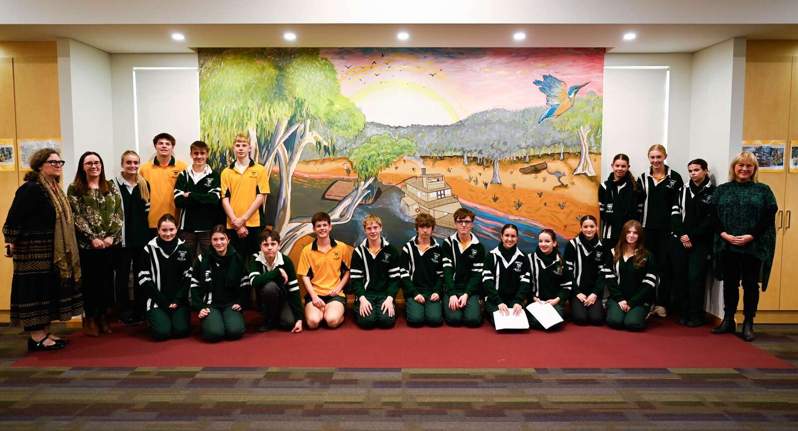 Community mural brings generations together in Echuca | Riverine Herald