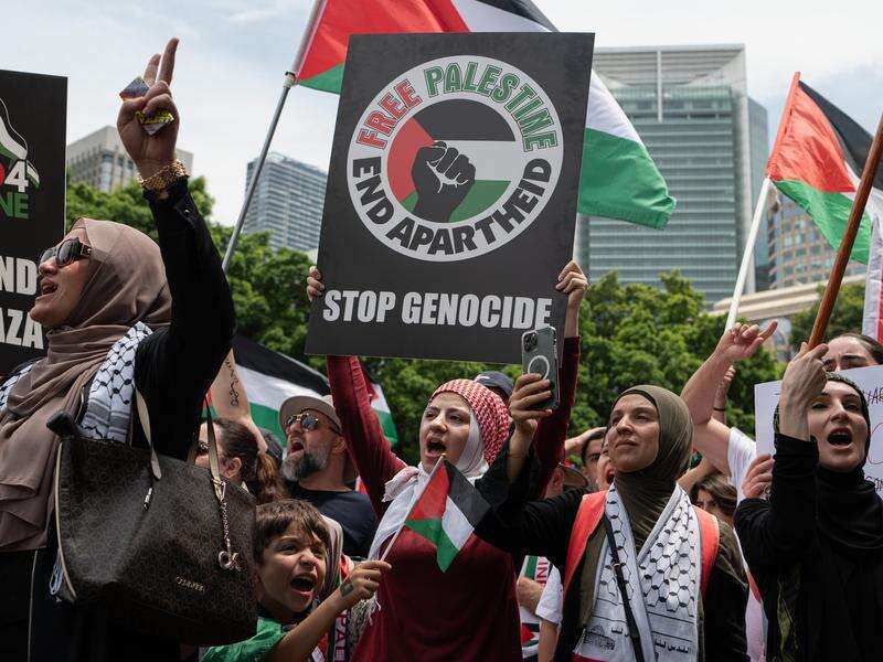 Rallies support Palestine, vigil honours Israel victims | Campaspe News