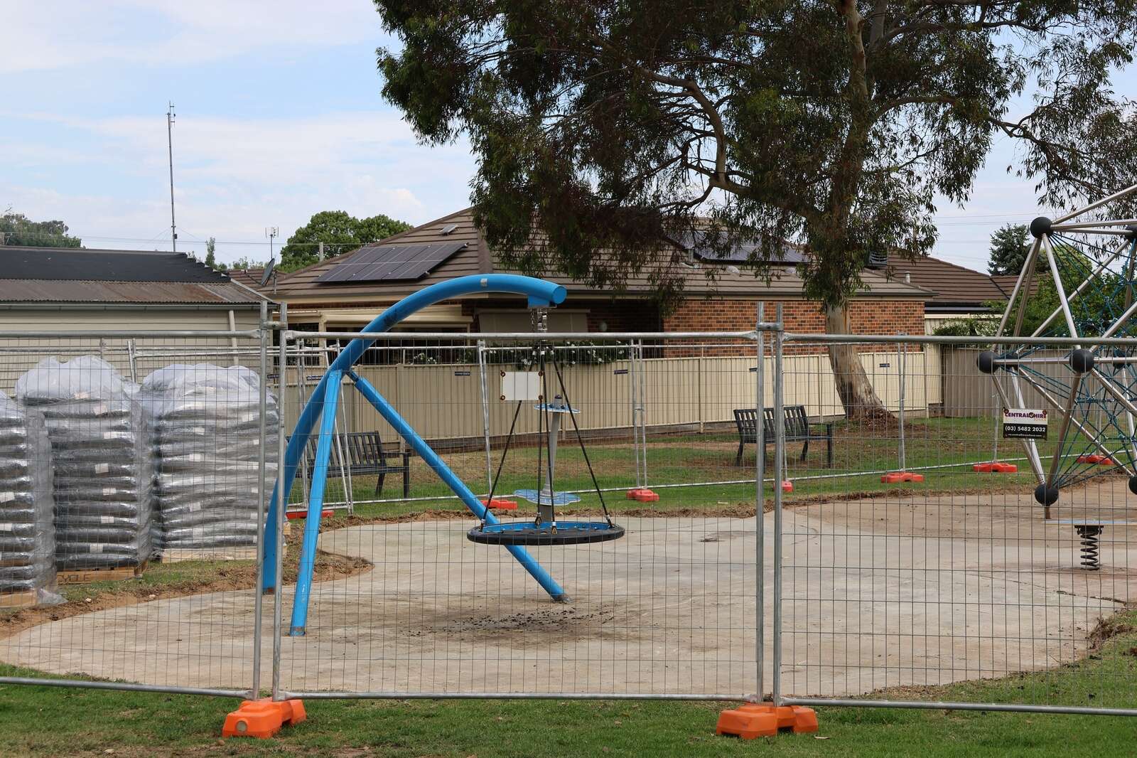 Playground equipment upgrade at Apex Park Echuca Riverine Herald