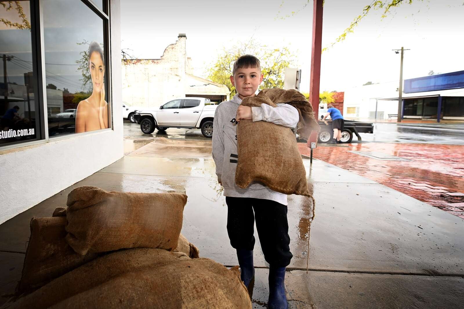 GALLERY Rochester photos from Thursday's flood situation Shepparton