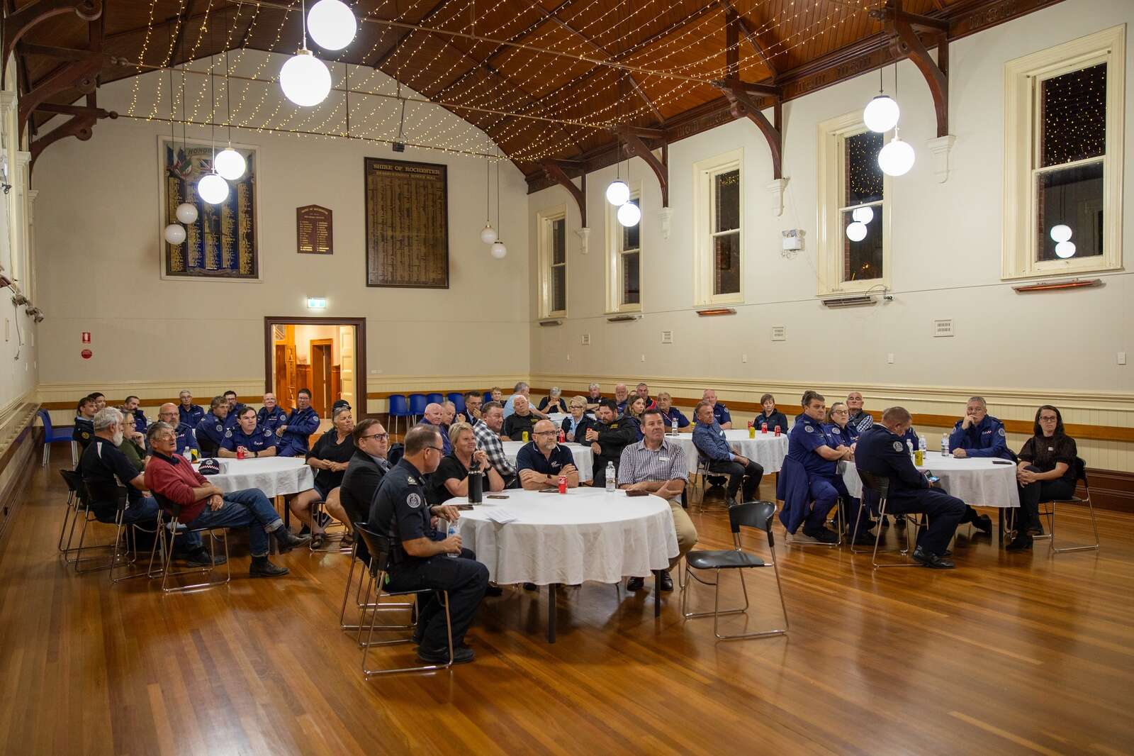Volunteers praised after tough fire season | Seymour Telegraph