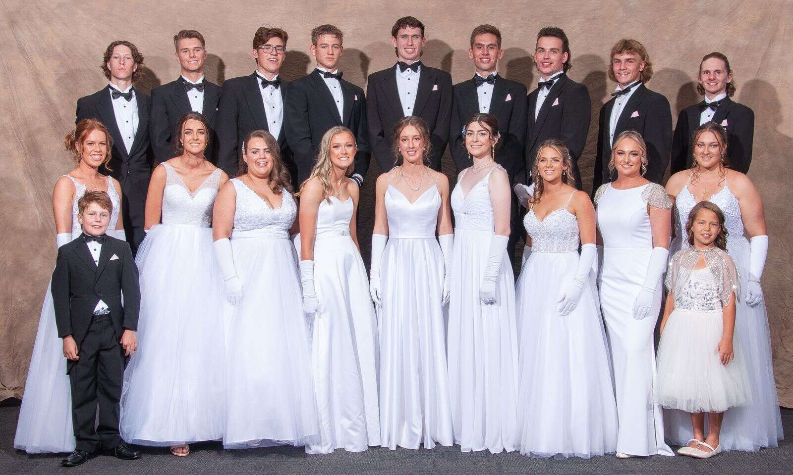 Lockington Consolidated School’s Deb Ball Country News