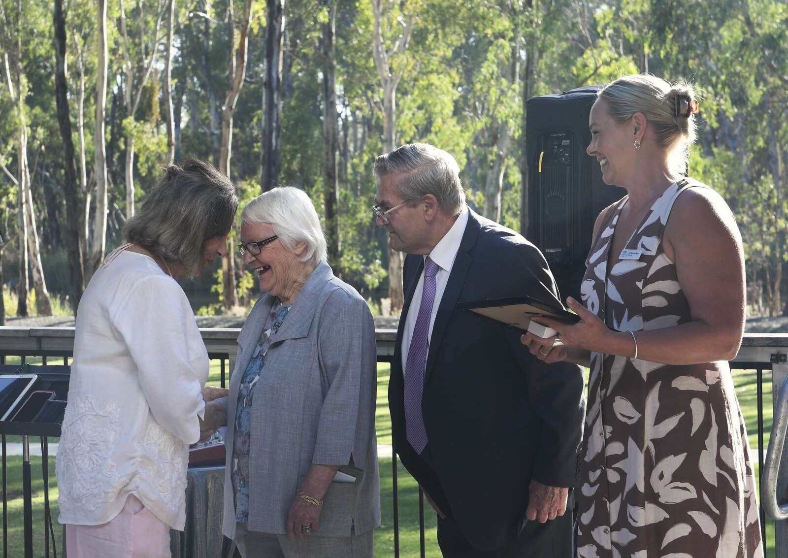 Murray River residents recognise local contributions