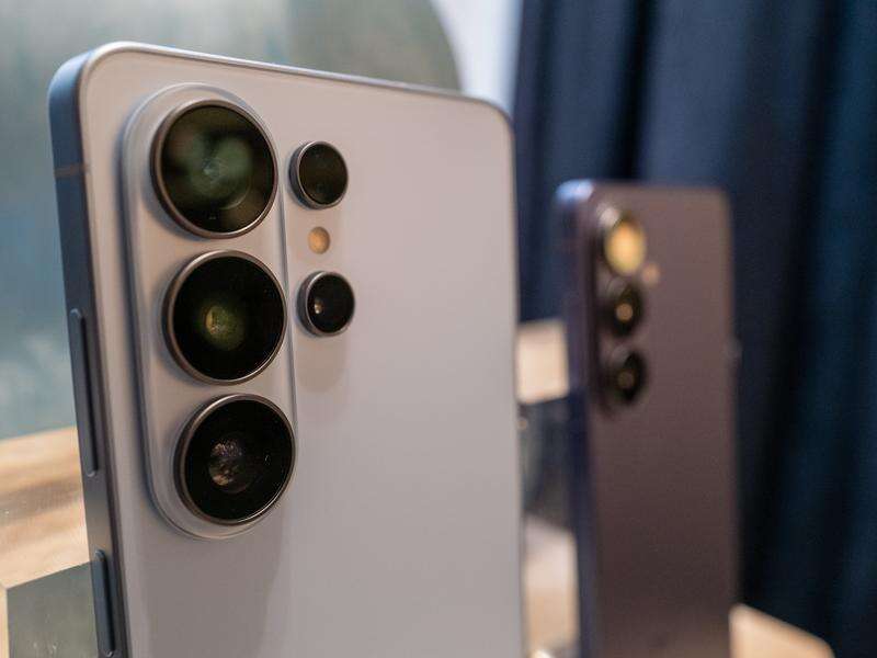 Tech giant plans 800 million AI gadgets by Christmas