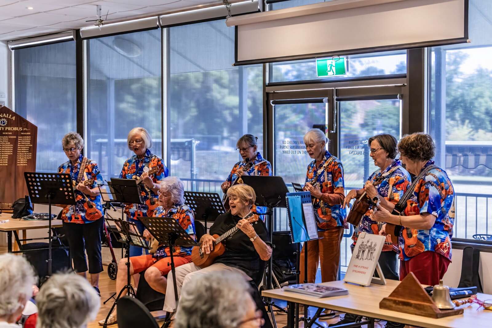 Four-string strummers entertain Rose City Probus | Shepparton News