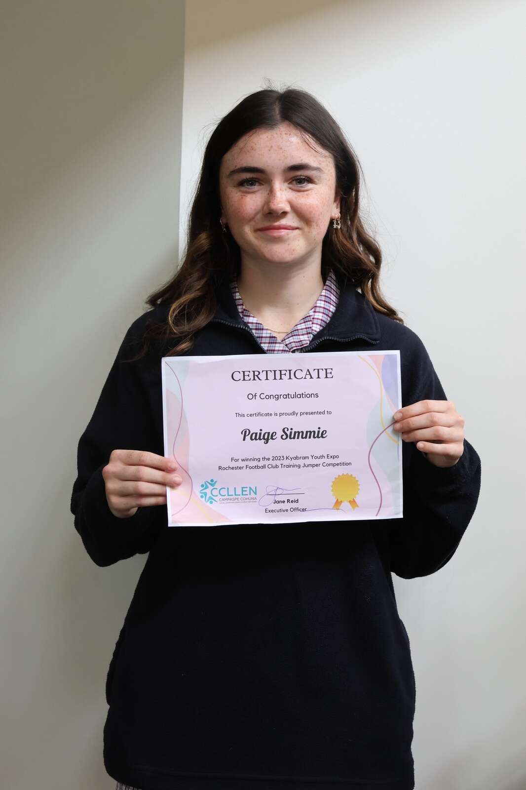 rochester-secondary-college-student-designs-winning-football-jumper