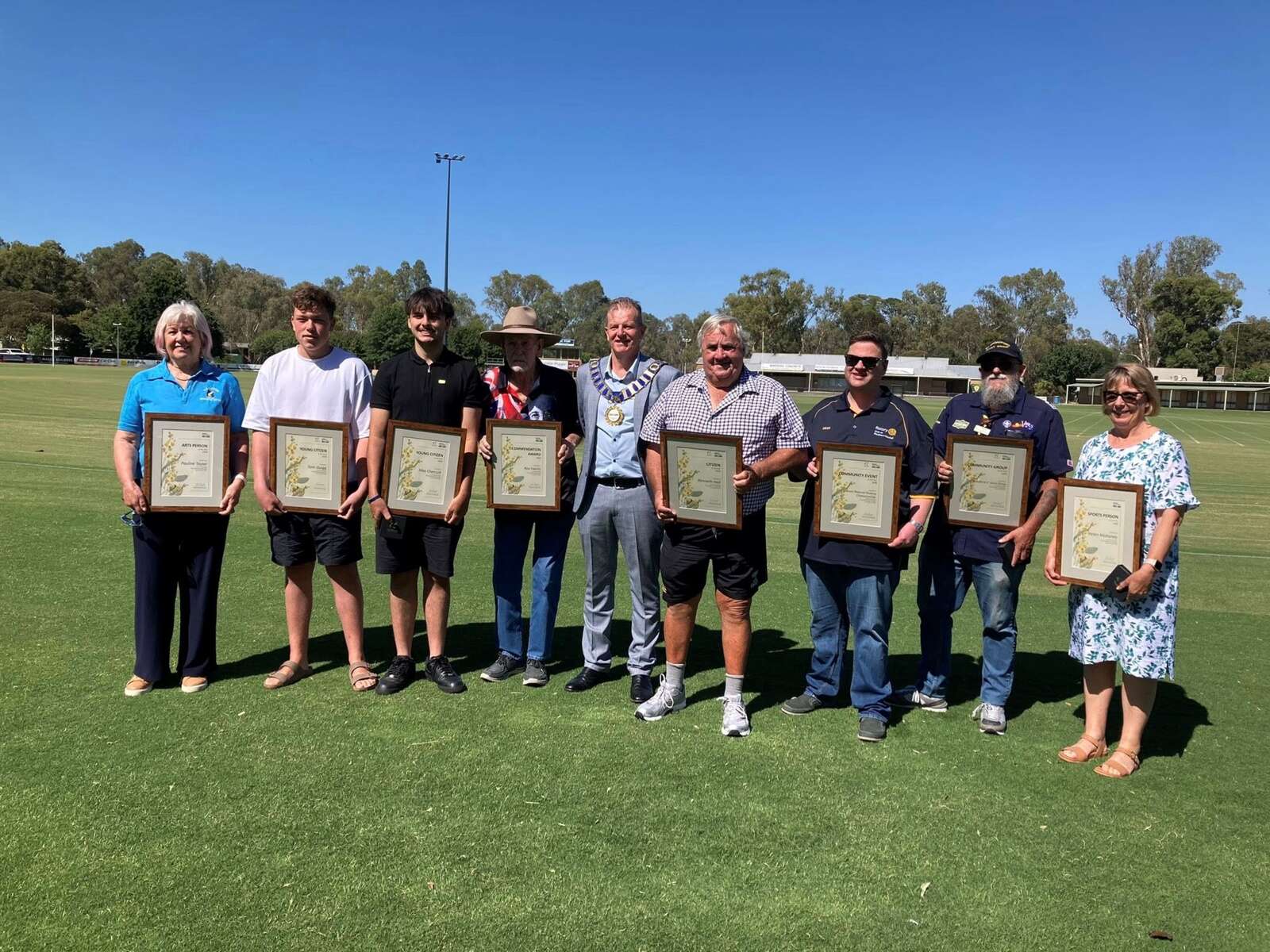 Community celebrated with awards and new citizens welcomed at Australia Day event