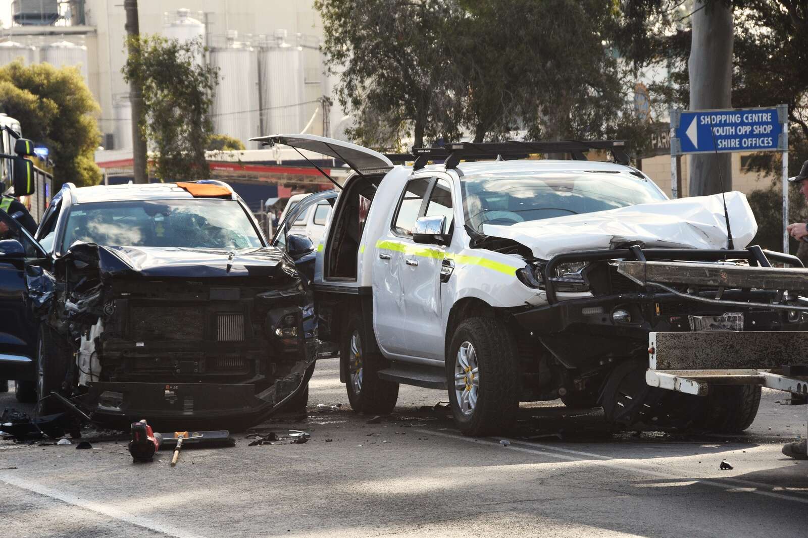 Three-vehicle crash at notorious Cobram intersection | Riverine Herald