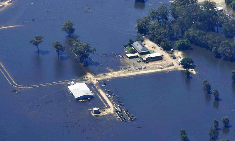 Overcoming recent flooding by #BuildingFarmSpirit | Benalla Ensign