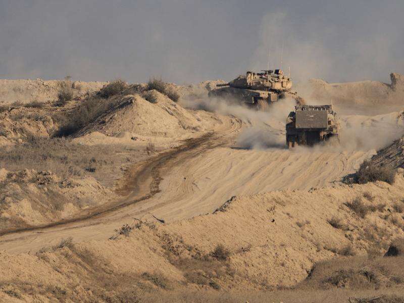 Israel sends tanks deeper into Gaza City | Kyabram Free Press