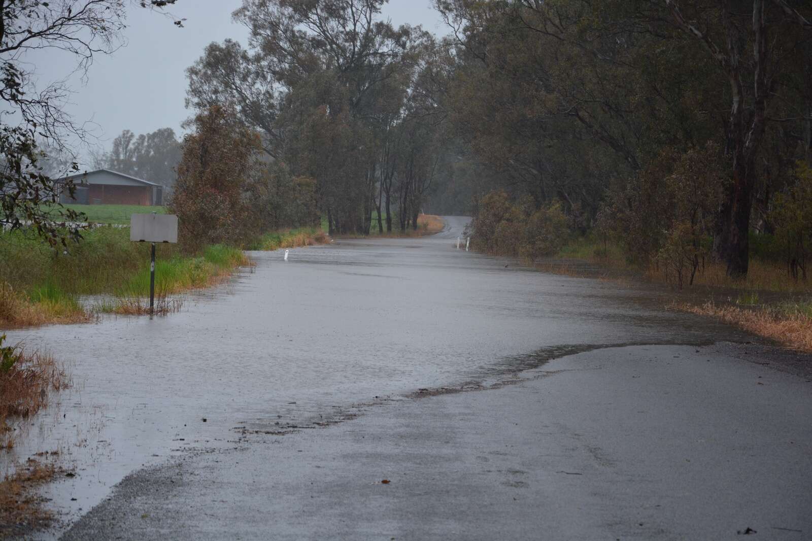 Repairs continue in north-east Victoria following floods | Riverine Herald