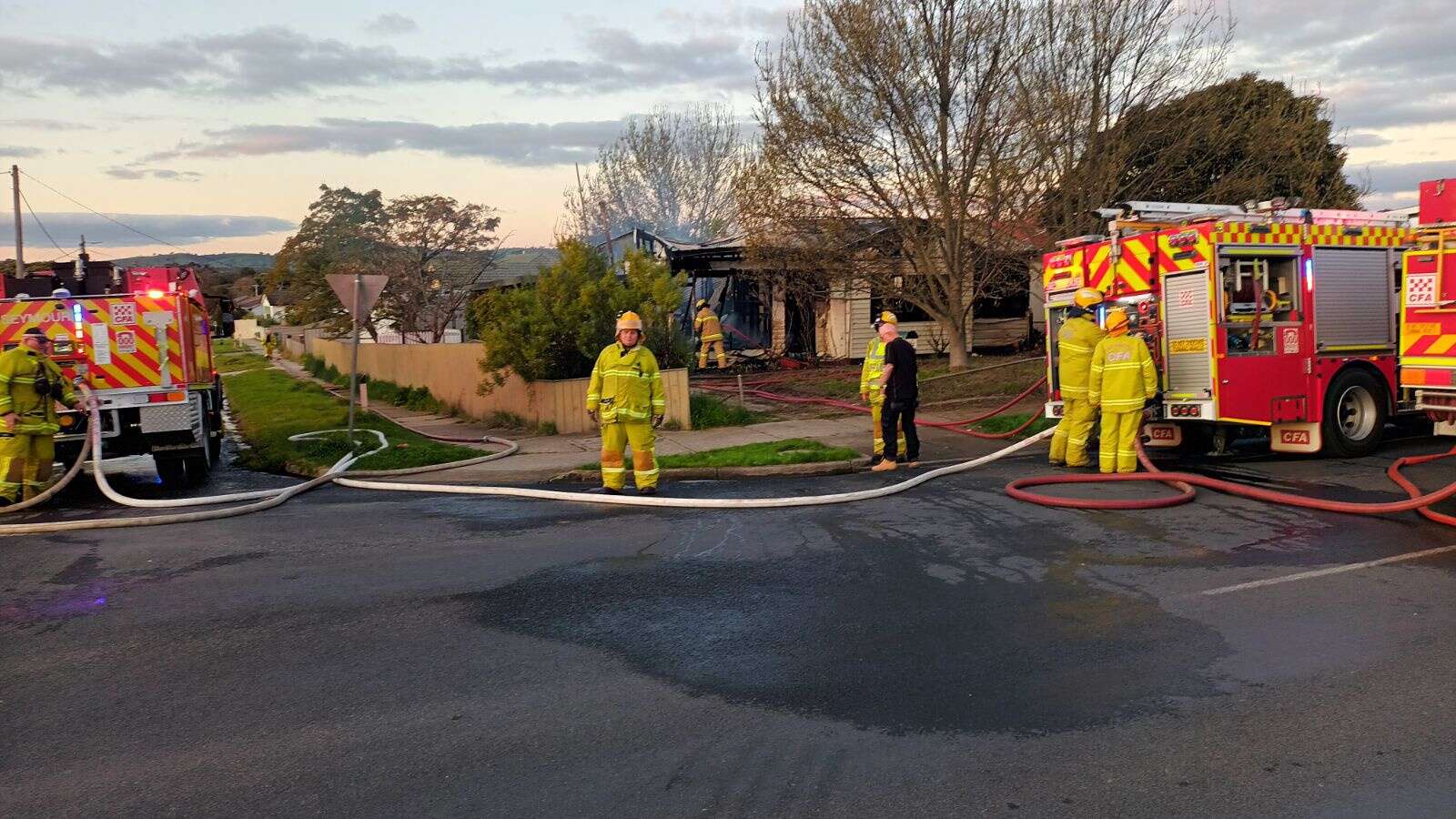 Quick response to Anzac Ave house fire Deniliquin Pastoral Times