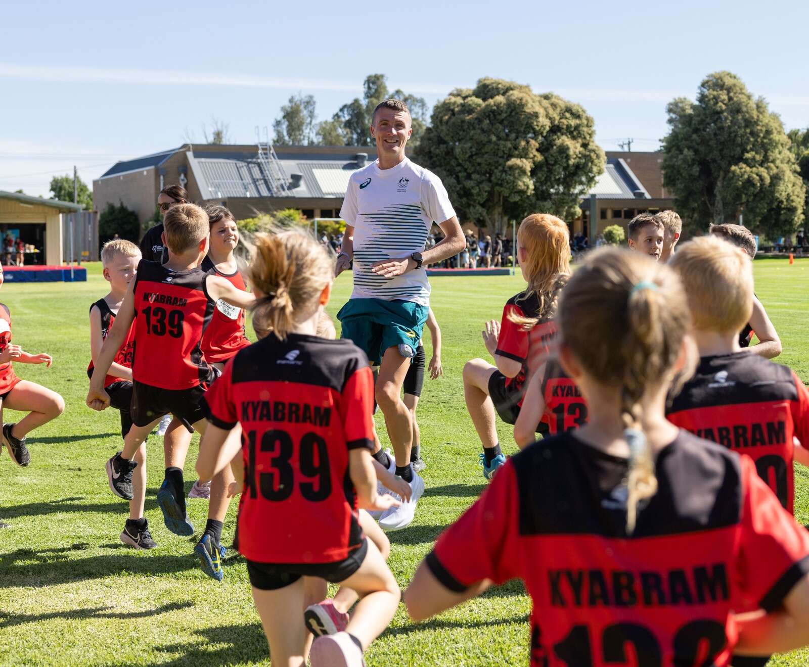 Olympians surprise visit to Ky’s little athletes | Kyabram Free Press
