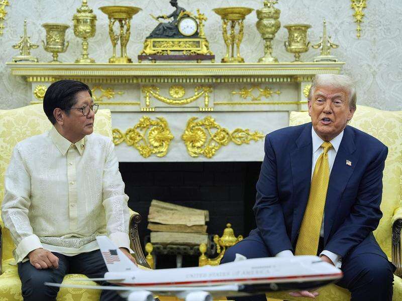 Trump announces trade deal as Philippines leader visits | Kyabram Free ...