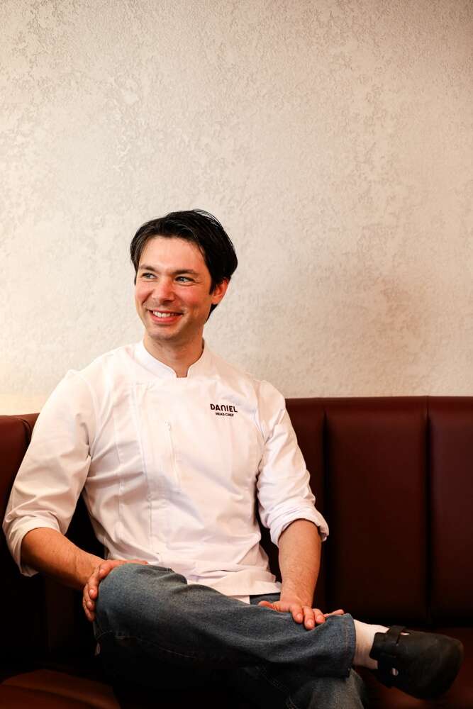 Embr chef fires up | Country News