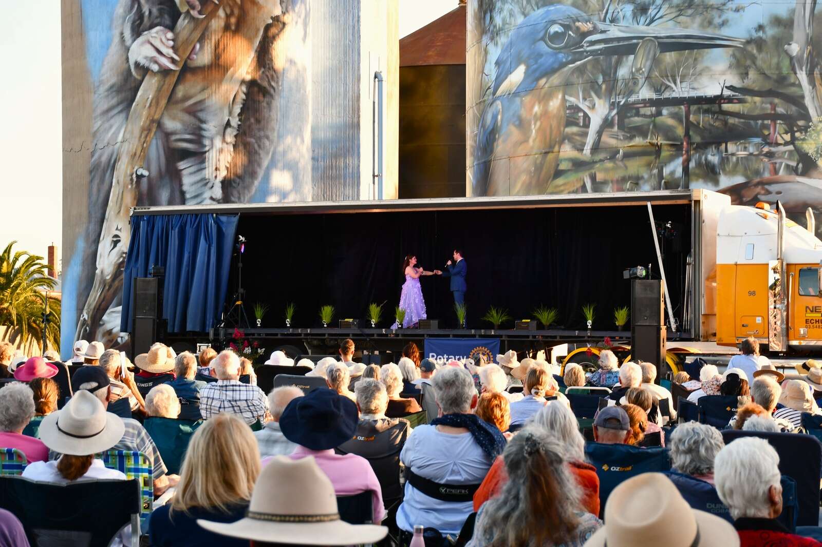 Songs of the Silos draws hundreds to town | Campaspe News