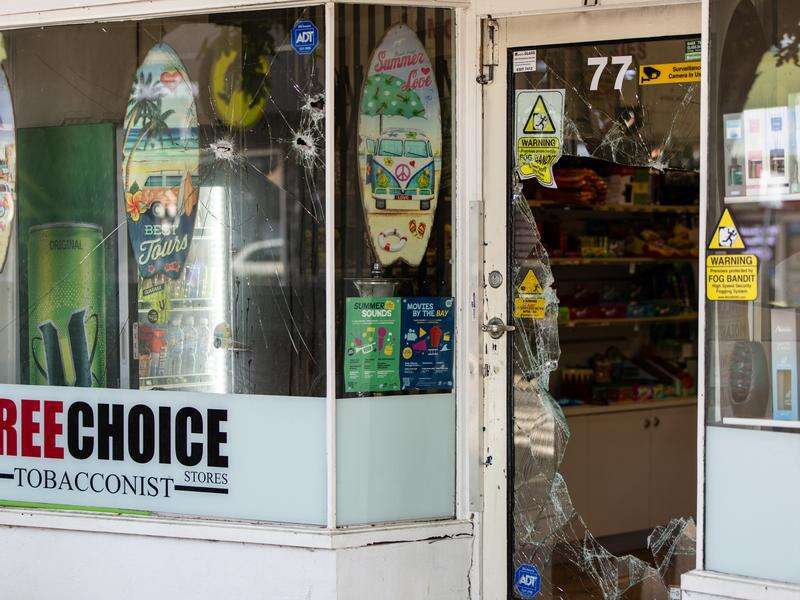 Melbourne tobacco shop torched twice in two days