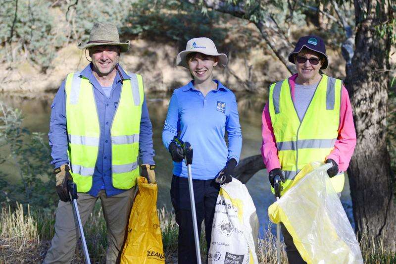 Shepparton's environmentally conscious get dirty to Clean Up Australia Shepparton News