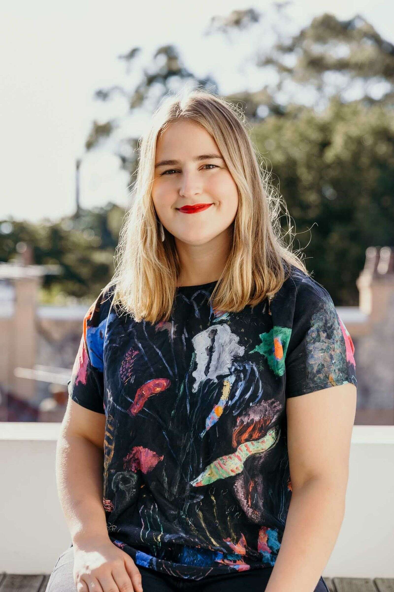 Hilary brings her music ‘home’ | Deniliquin Pastoral Times