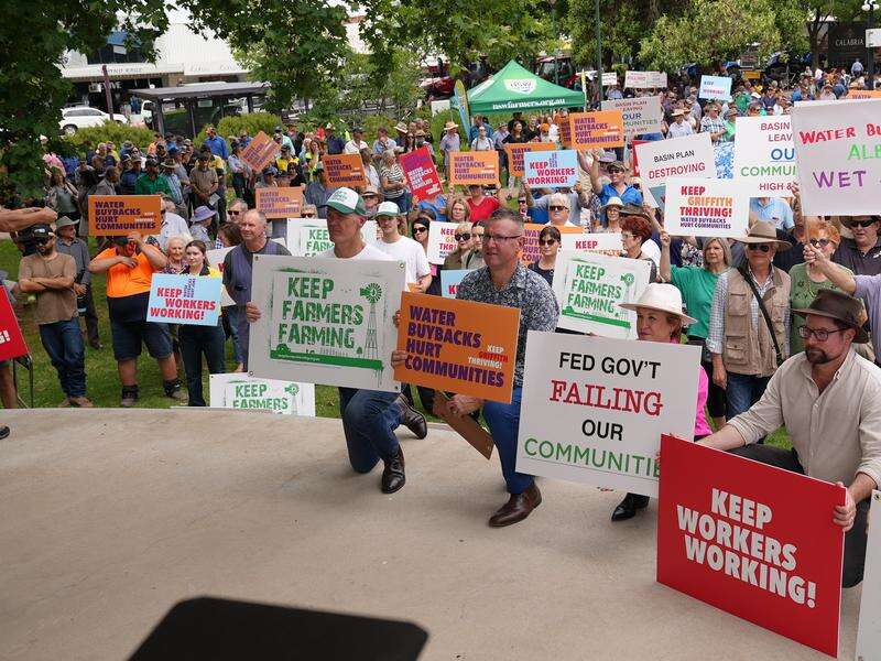 Rural communities rally against water buybacks | Country News