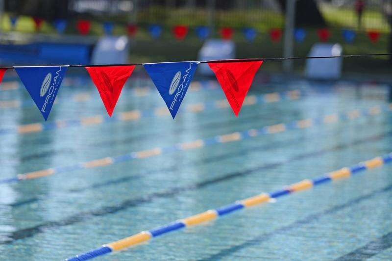 Outdoor rural pools make a splash | Riverine Herald