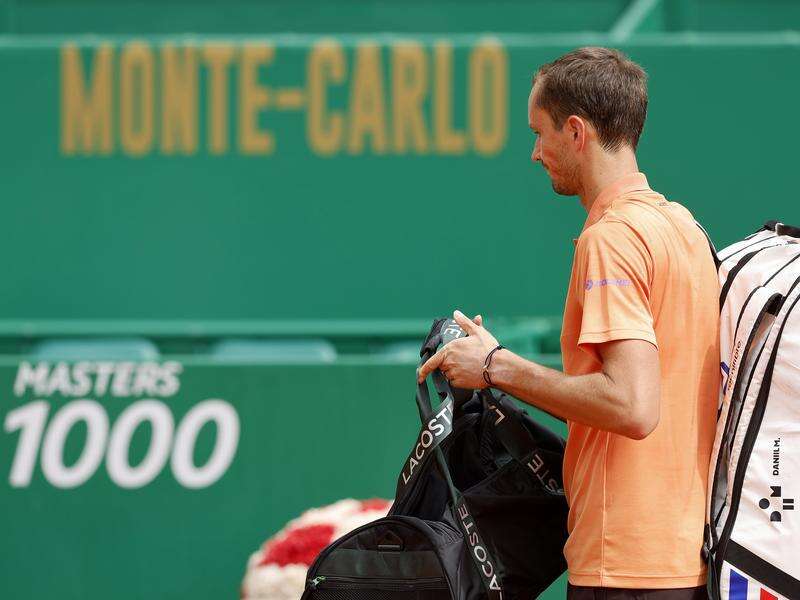 6-0 6-0: Medvedev fed bagel after Monte Carlo meltdown