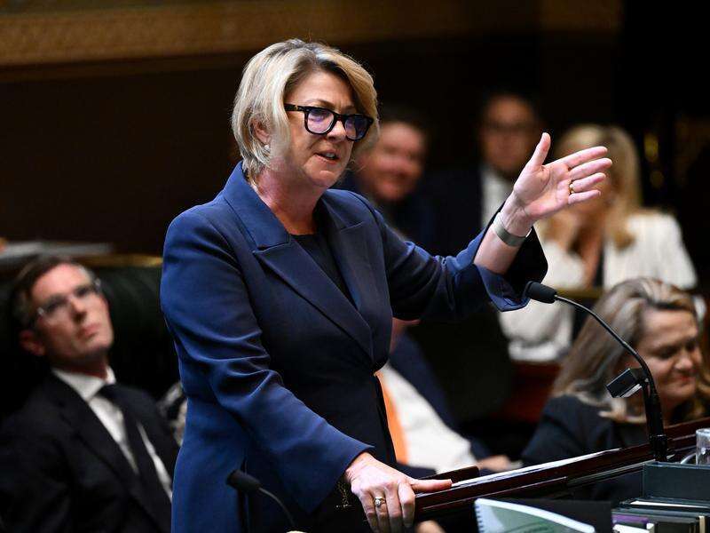 Hazzard chokes back tears in final speech Deniliquin Pastoral Times