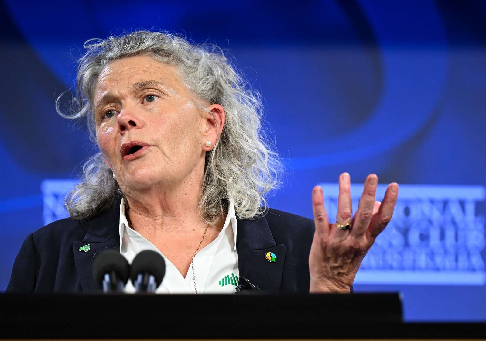 farewell-fiona-welcome-david-country-news