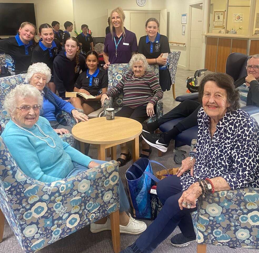 Kids bring joy to aged care home | Riverine Herald