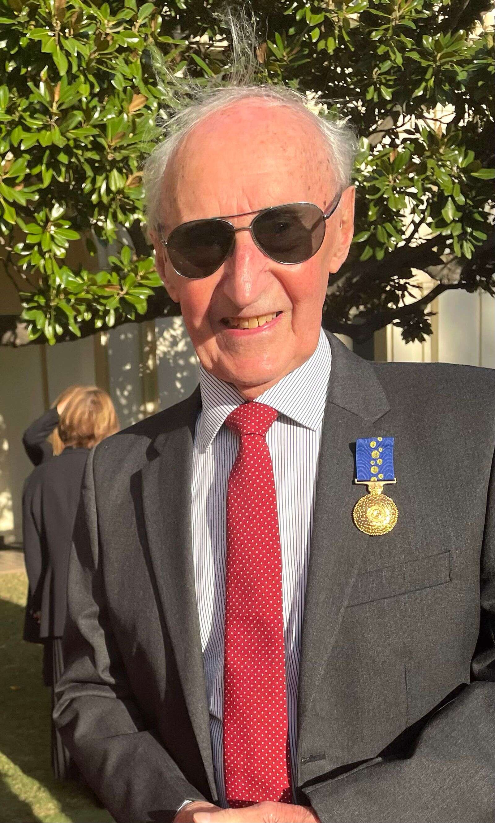 Bob collects his OAM | Country News