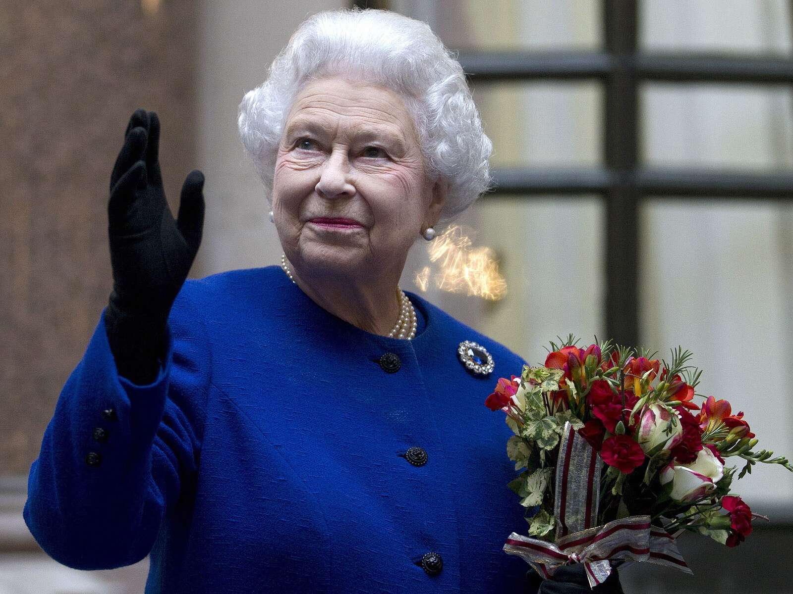 Queen to be honoured on public holiday | Shepparton News